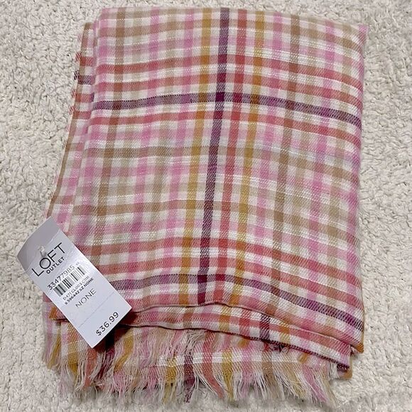 NWT- LOFT. Plaid Scarf - Picture 1 of 6